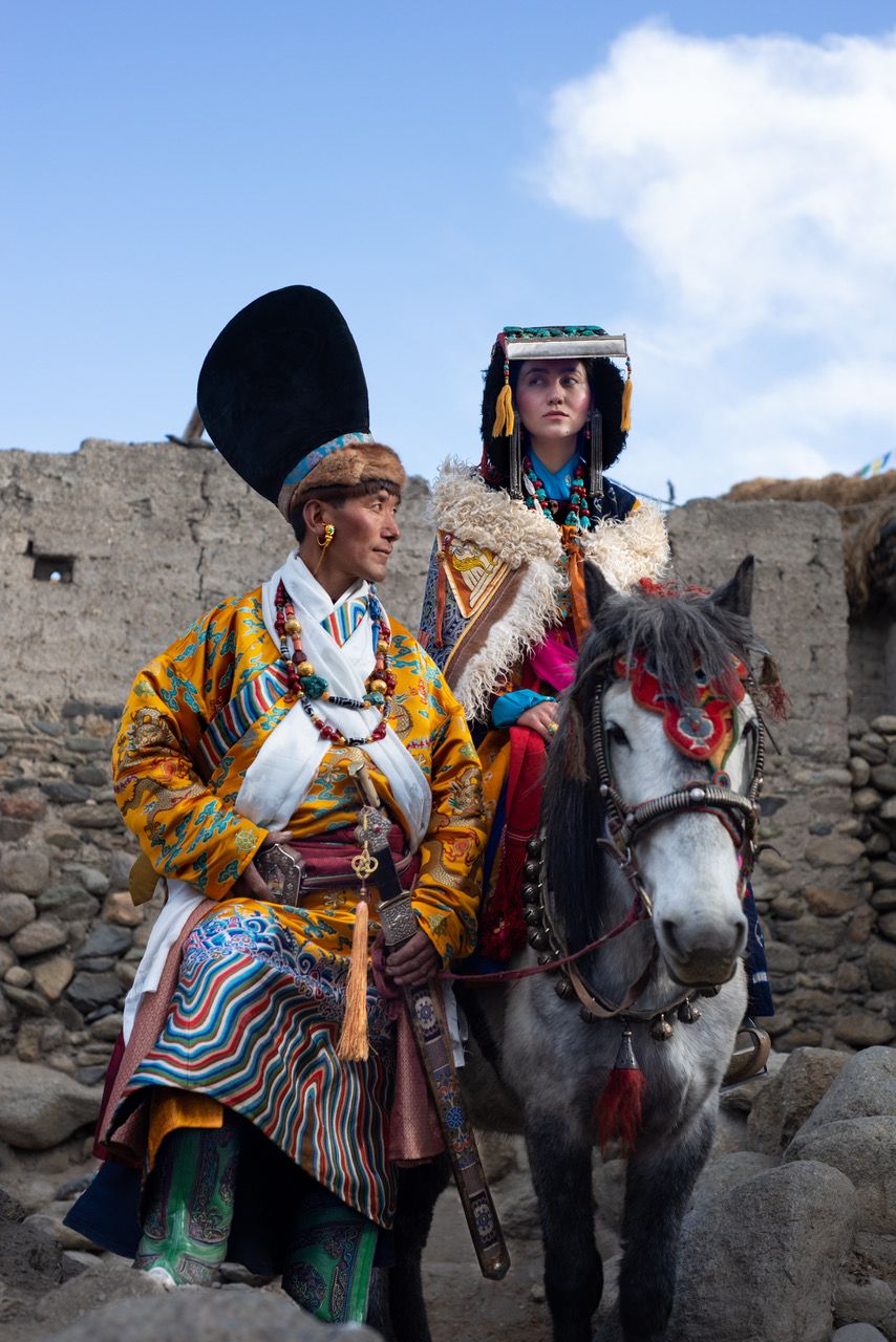 Ladakhi women in traditional dress, including tie-dyed woollen shawls, at  the Karsha Gustor festival, celebrated at Karsha monastery, near Padum  Zanskar Valley, Ladakh, Jammu and Kashmir, northern India Stock Photo -  Alamy